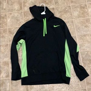 Black Nike therma-fit hoodie